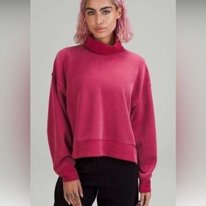 Lululemon Softsreme  Pullover Turtleneck split hem Size 10 Pomegranate EUC